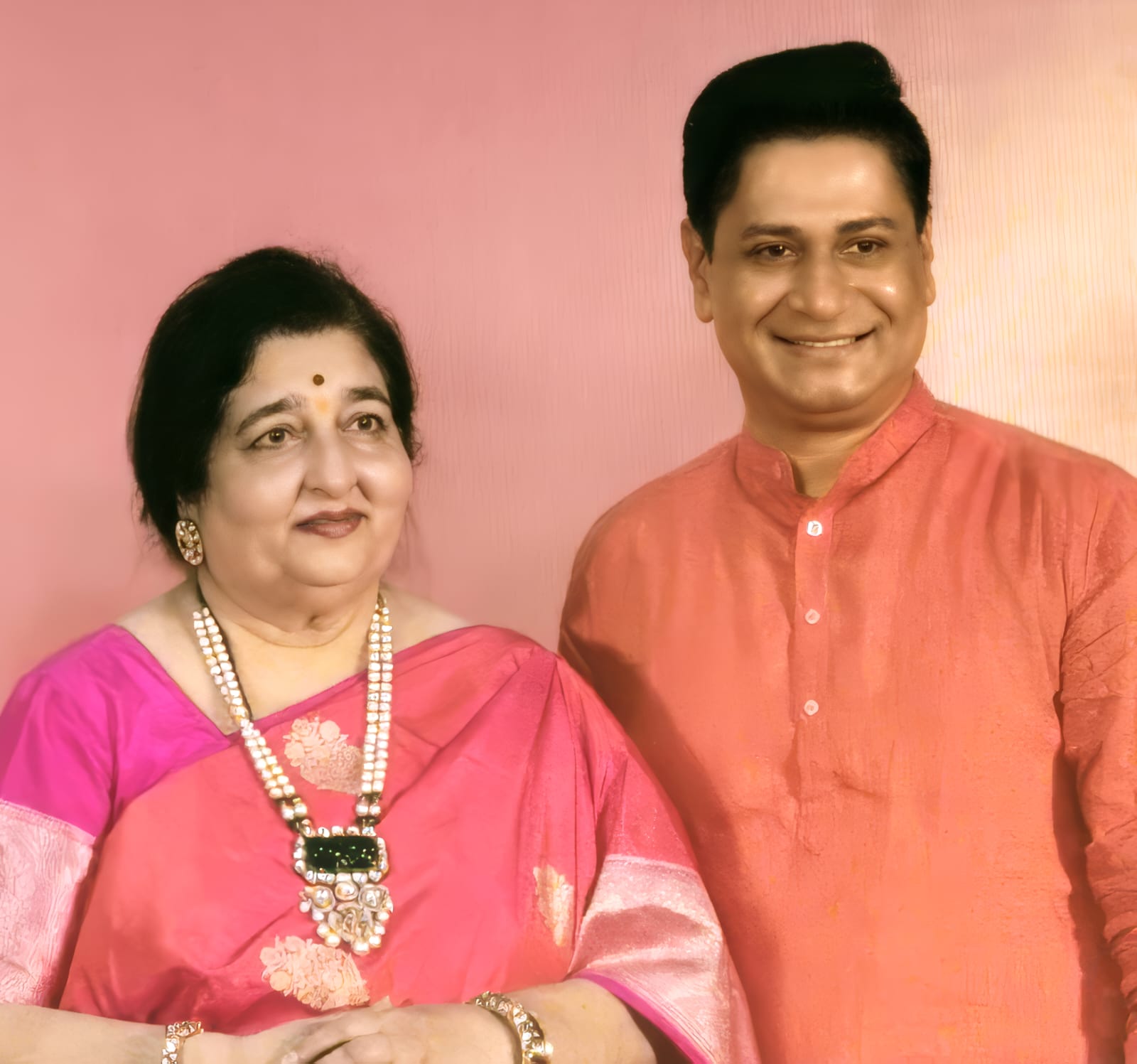 Shekhar with Arti Ankalikar